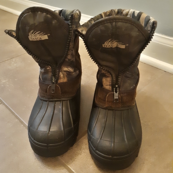 Itasca Other - Itasca Boy's Snow Stomper Boots EUC